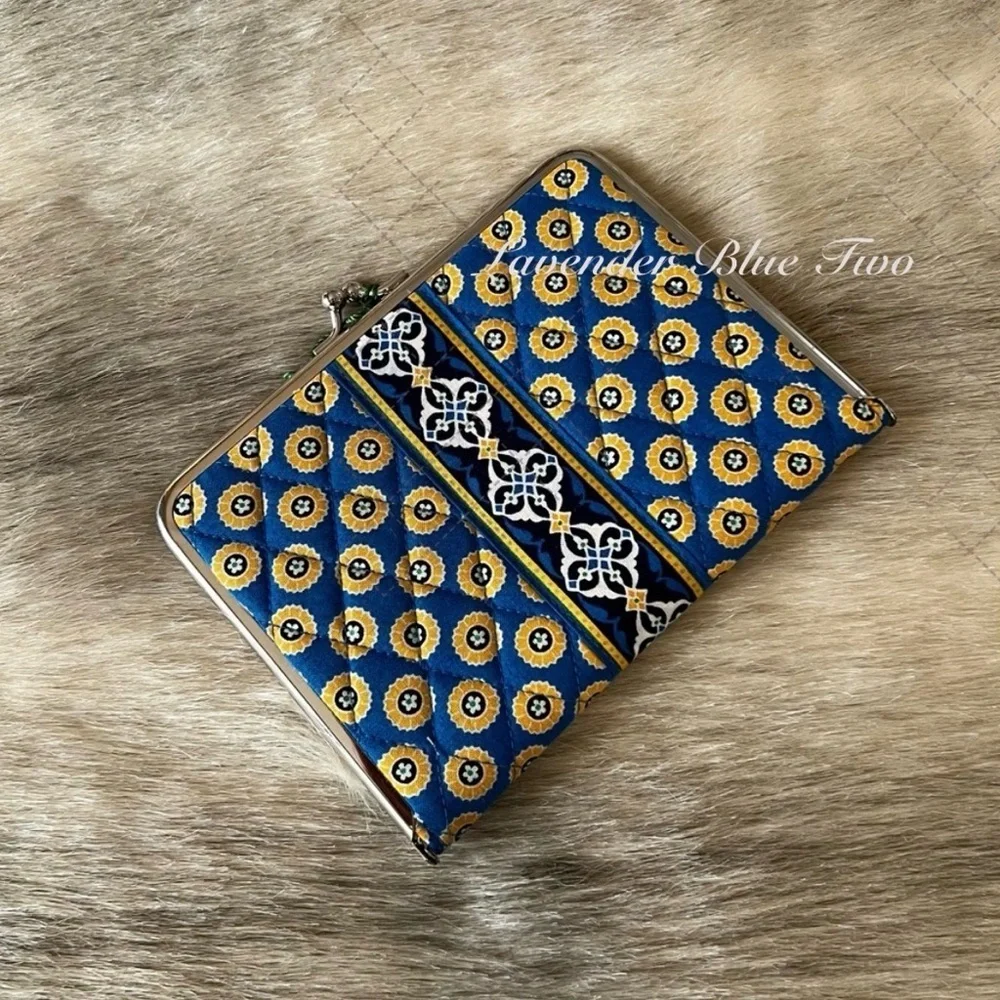 New VERA BRADLEY Riviera Blue 2008! Hugs-n-Kisses Photo Holder Blue Yellow Y2K
